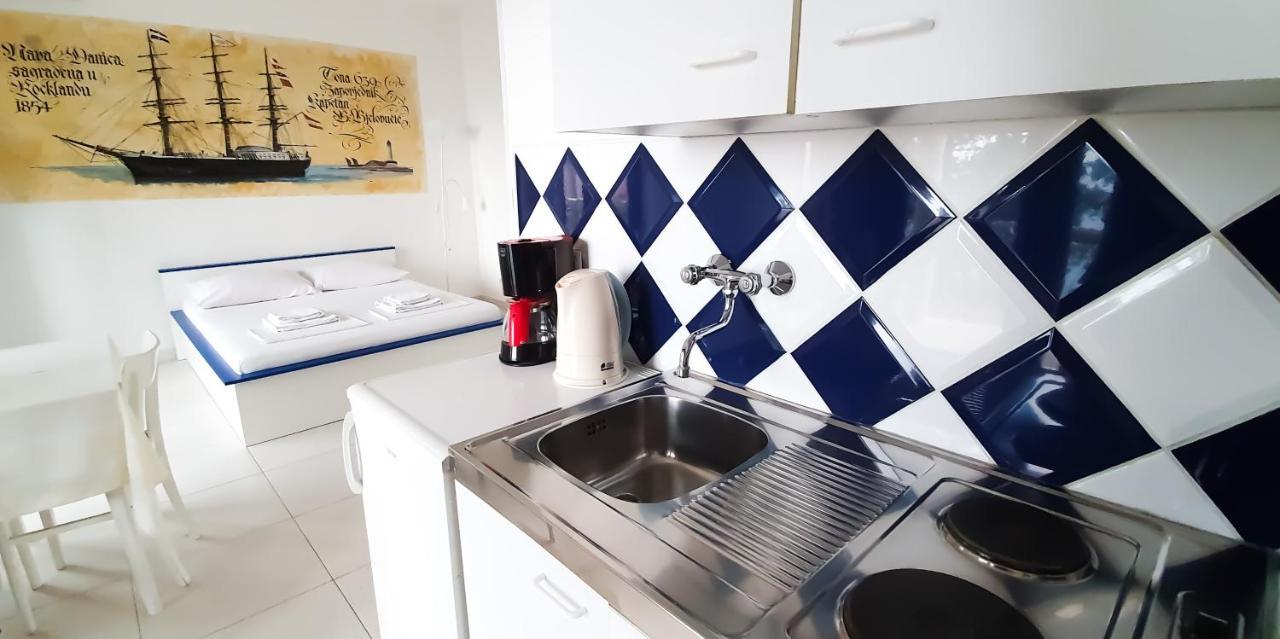 Apartment Buco Starigrad Paklenica Eksteriør bilde