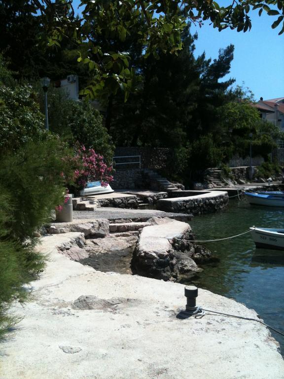 Apartment Buco Starigrad Paklenica Eksteriør bilde